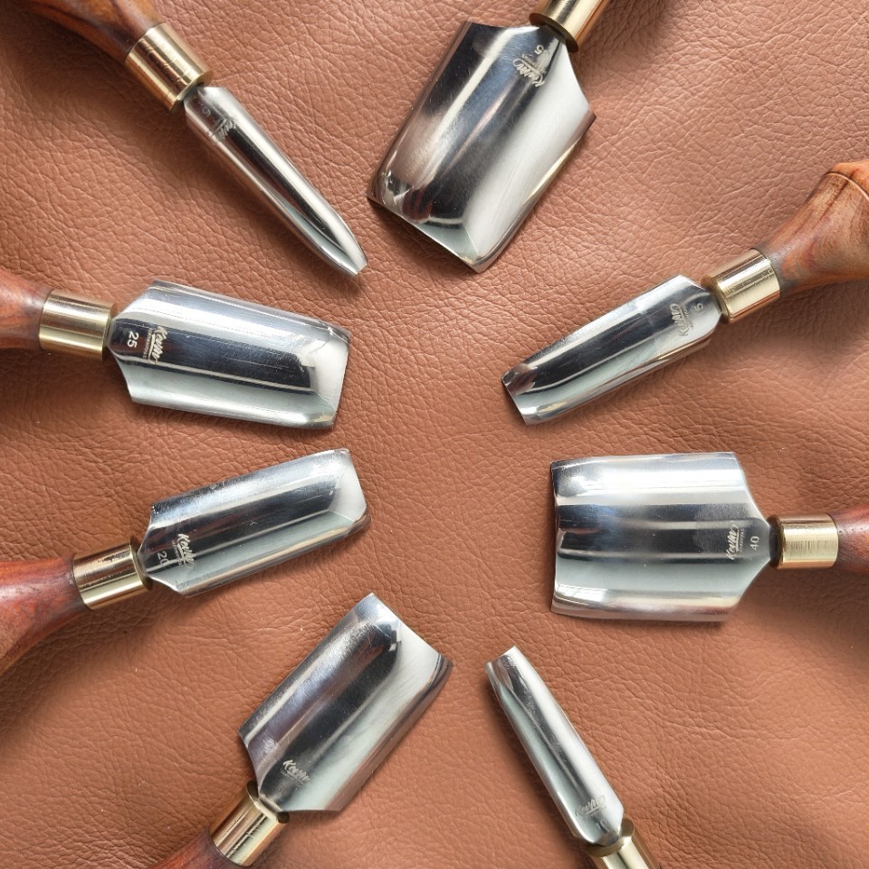Outils de travail du cuir fait - Leatherwork Hand Press avis et prix