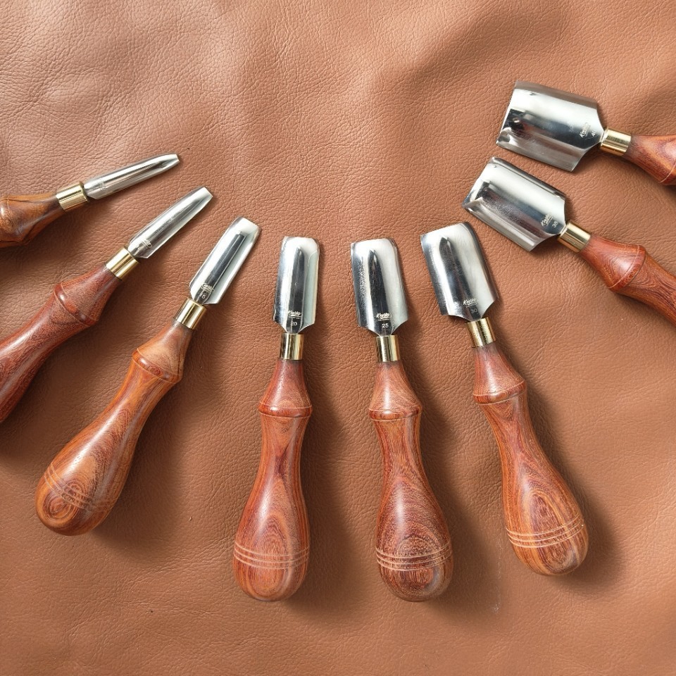 Outils de travail du cuir fait - Leatherwork Hand Press avis et prix