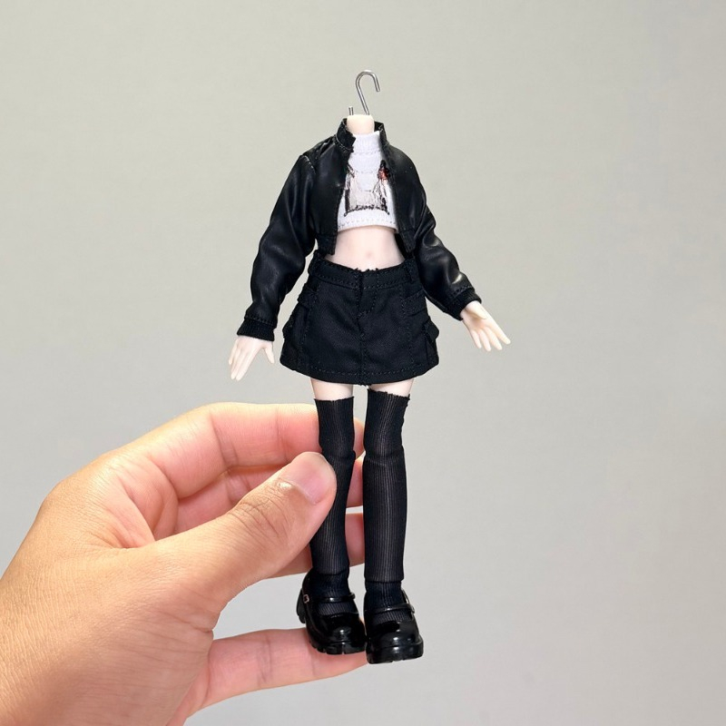 Ensemble de tenue cool et élég - Leatherworking Items avis et prix