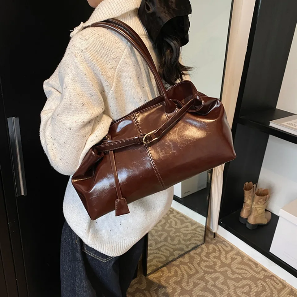 Huile d'hiver en cuir PU Hobo  - Leather Work Handbag avis et prix