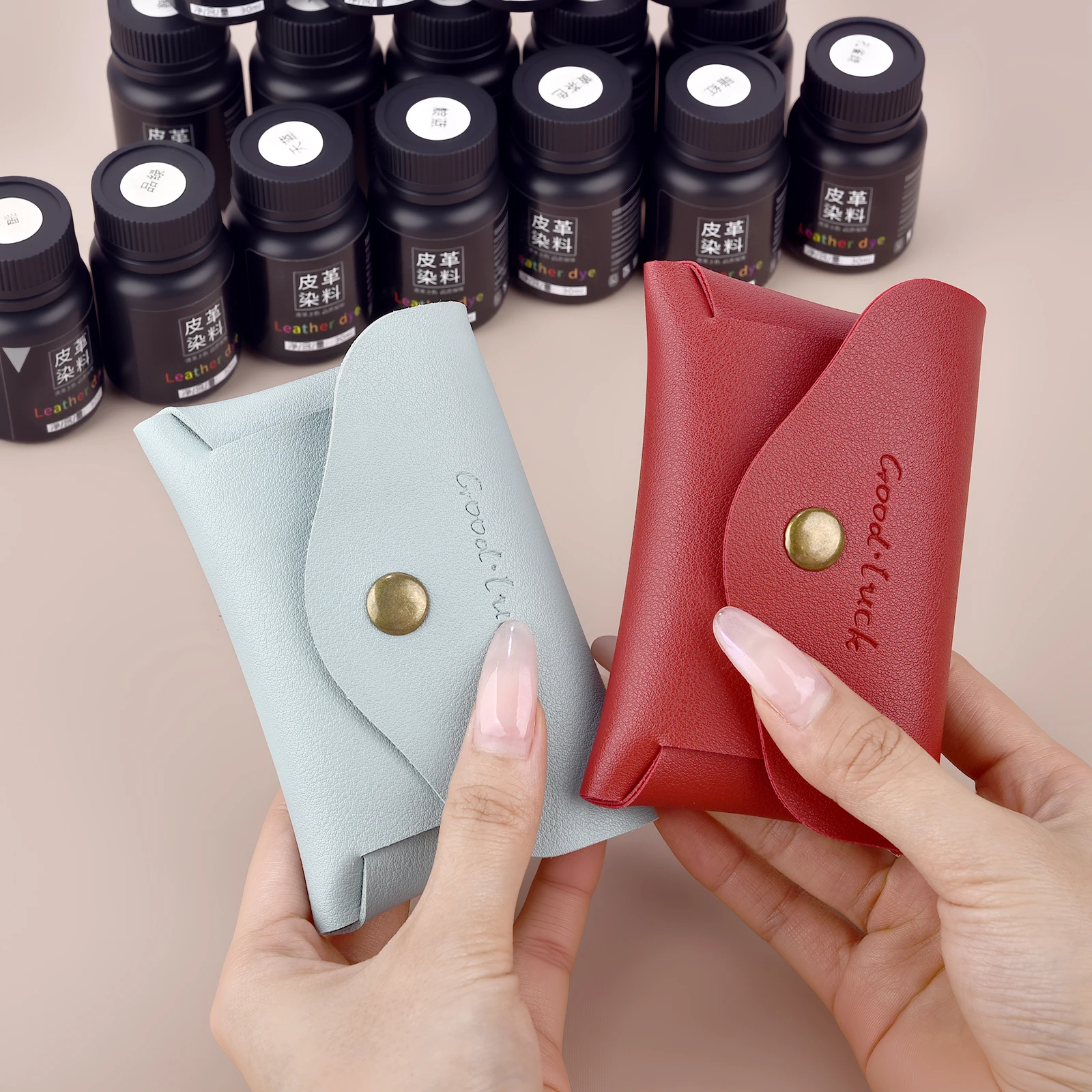 Colorants pour cuir, peinture  - Leather Dye Finish avis et prix